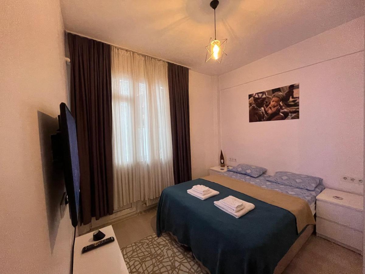 Apartmán Centrally Located, 2+1 House In Taksim, Cihangir Istanbulská provincie Exteriér fotografie